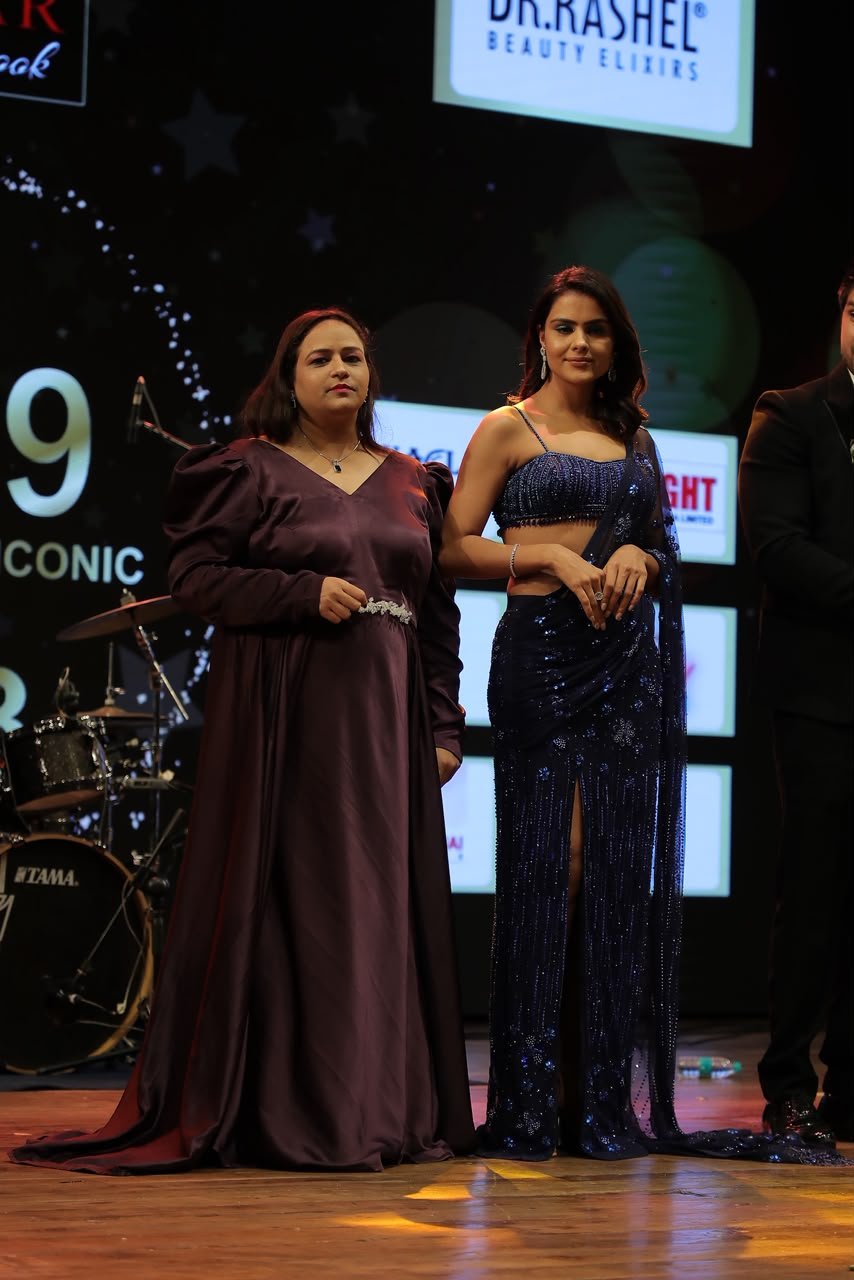 Dr. Purva at an award ceremony